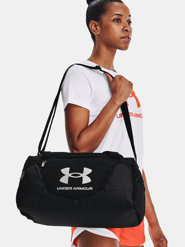 Under on sale armour duffle