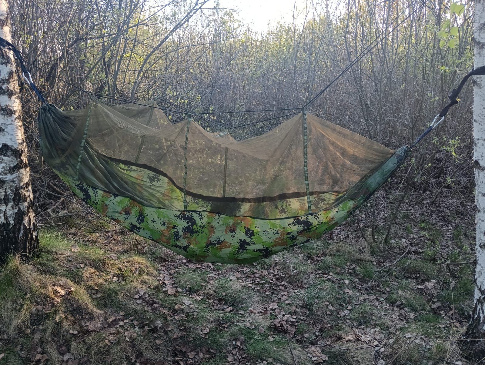 Гамак из парашютного шелка