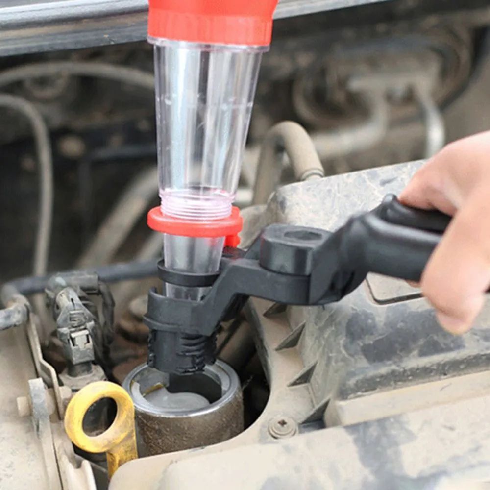 Комплект для заливки моторного масла Универсальная воронка с зажимом ...