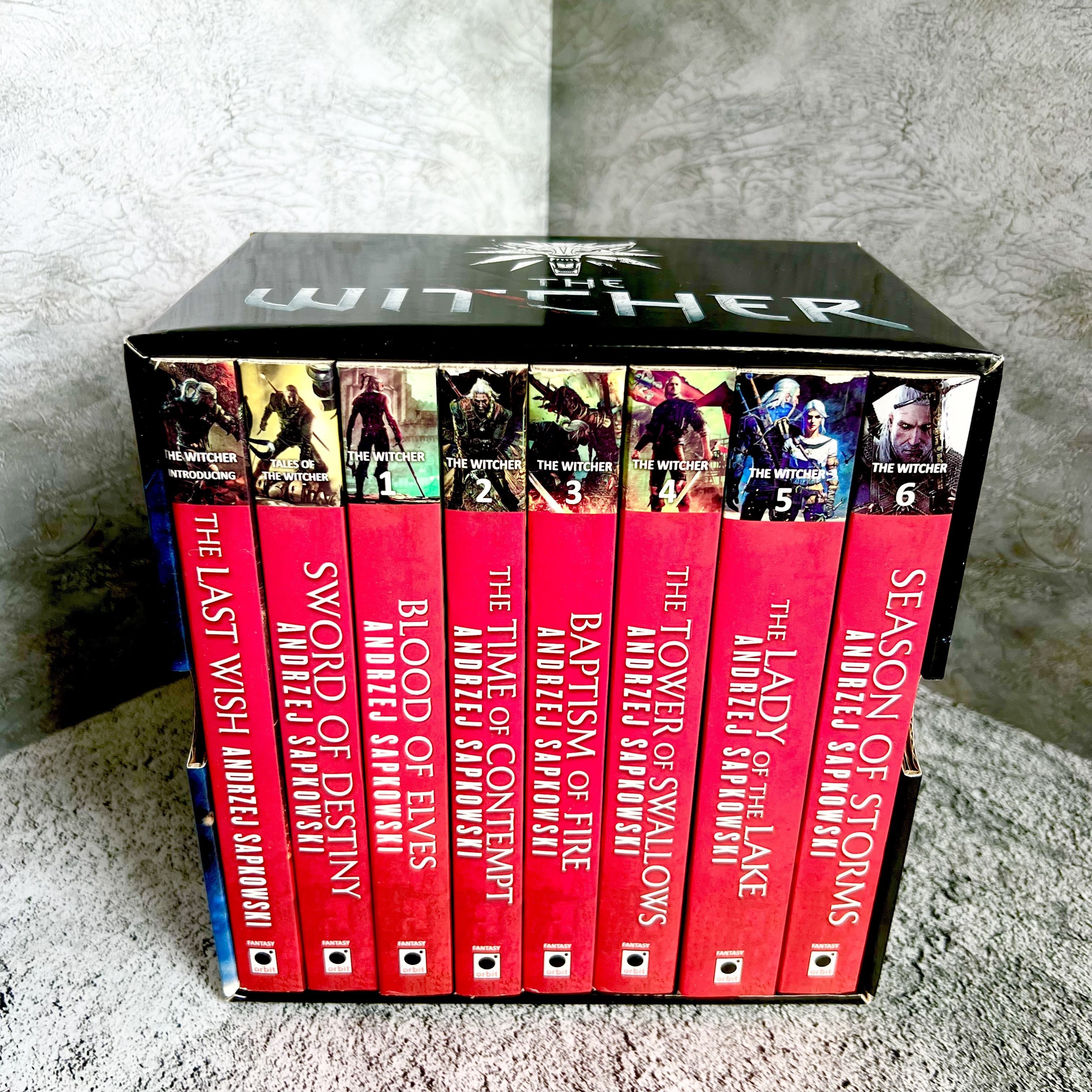The Witcher シリーズまとめ売り (English) The Witcher Series 8 books набор в подарочном боксе (Introduction