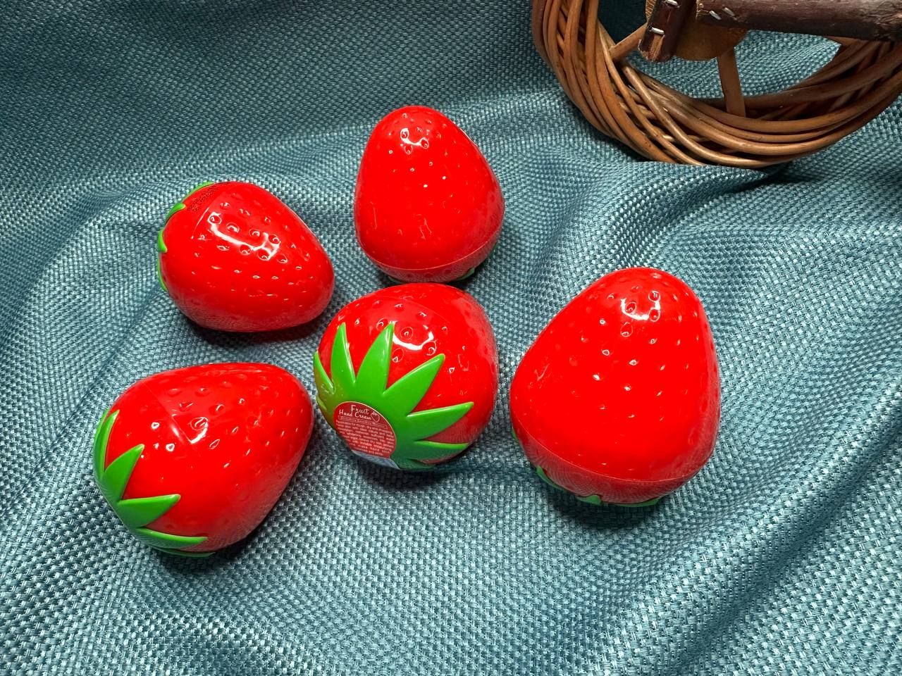 КремдляруксклубникойWokali