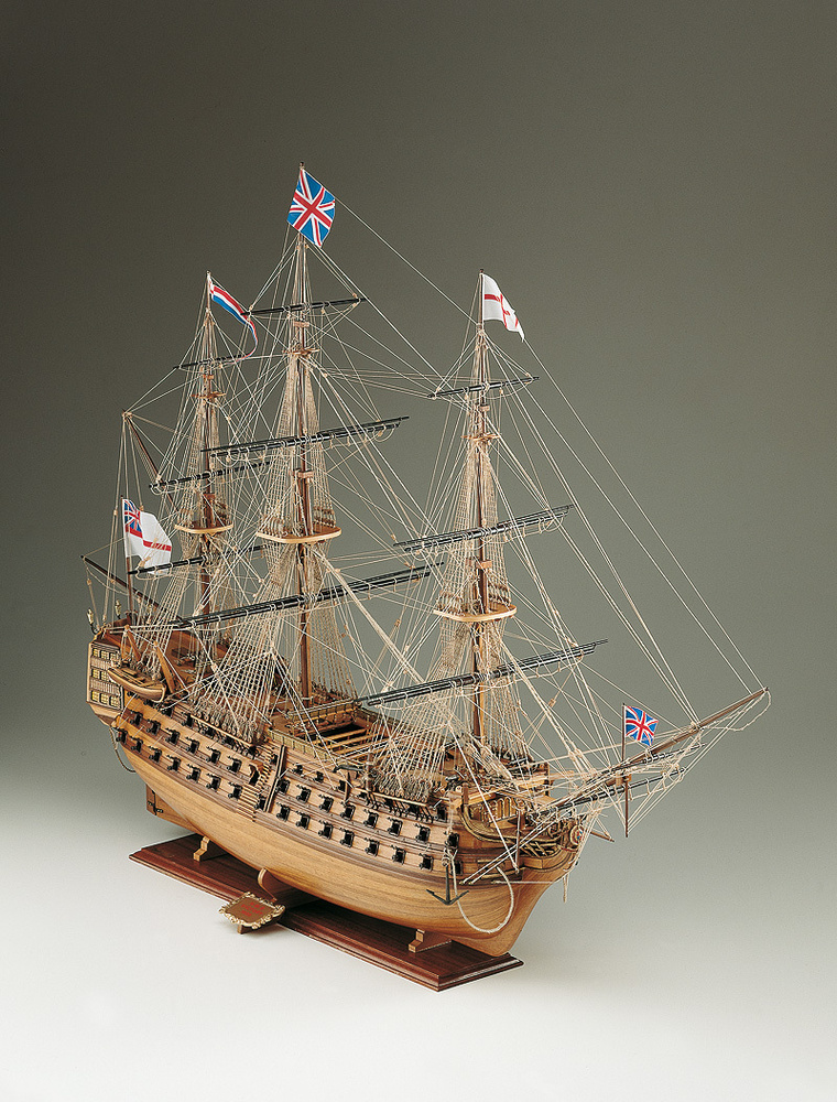 Английский HMS Victory (Виктори) без парусов, 1035х715х325 мм, М.1:98, сборная модель парусного корабля #1