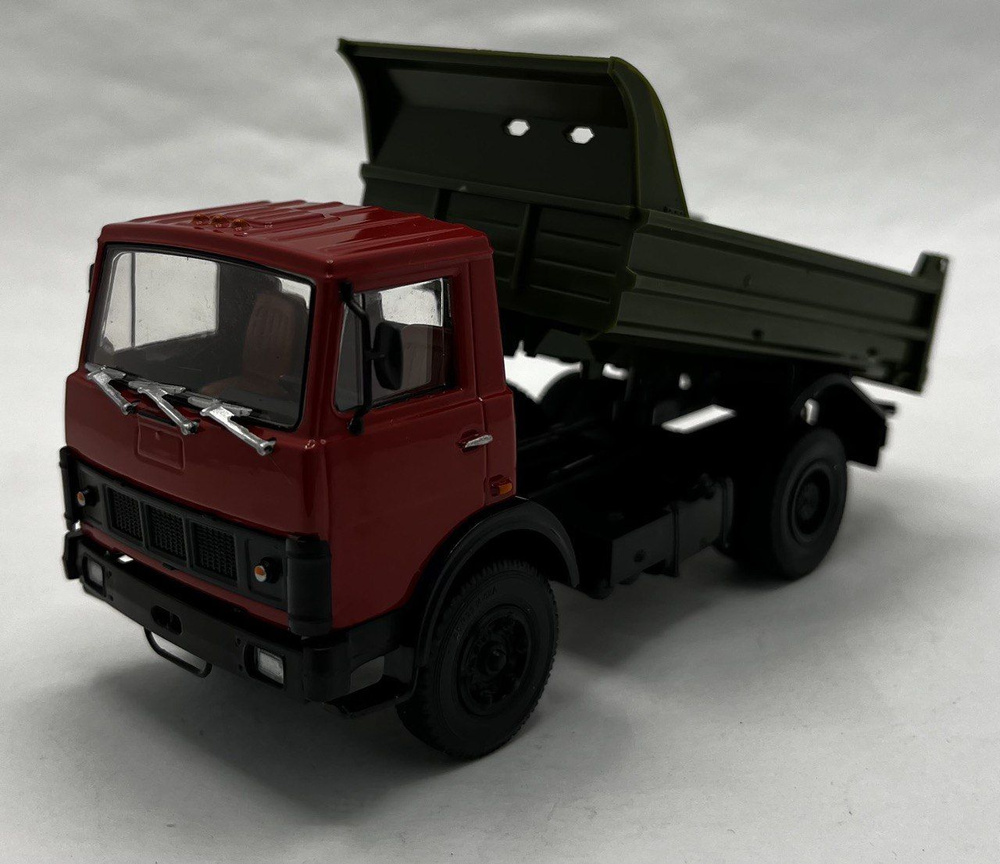 МАЗ-5551 /Масштабная модель 1/43 /машинки Деагостини - купить с доставкой  по выгодным ценам в интернет-магазине OZON (918166563)