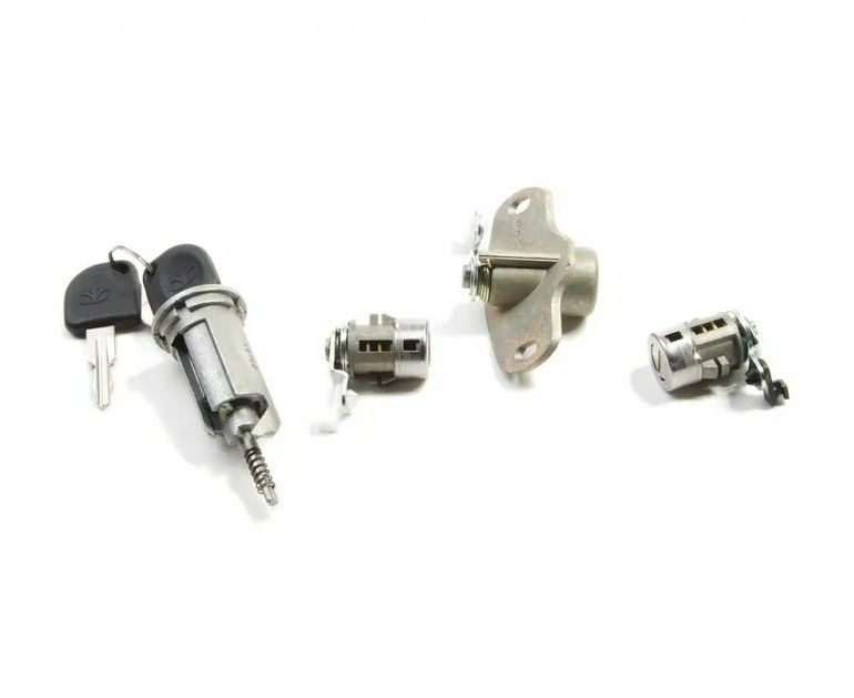 Комплект личинок Дэу Матиз Шевроле Спарк / Набор ключей с личинками ...