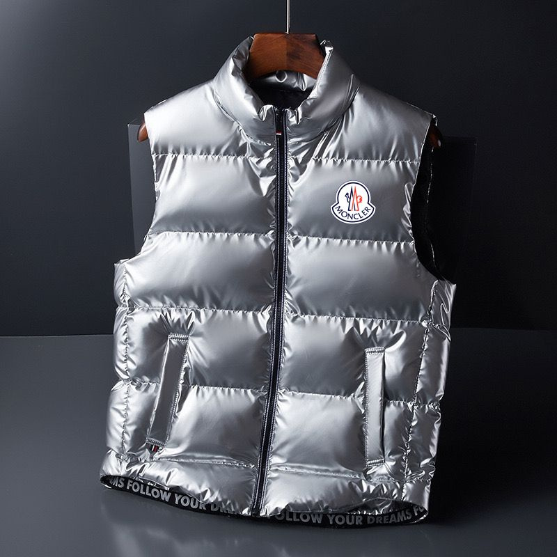 Жилет утепленный MONCLER #1