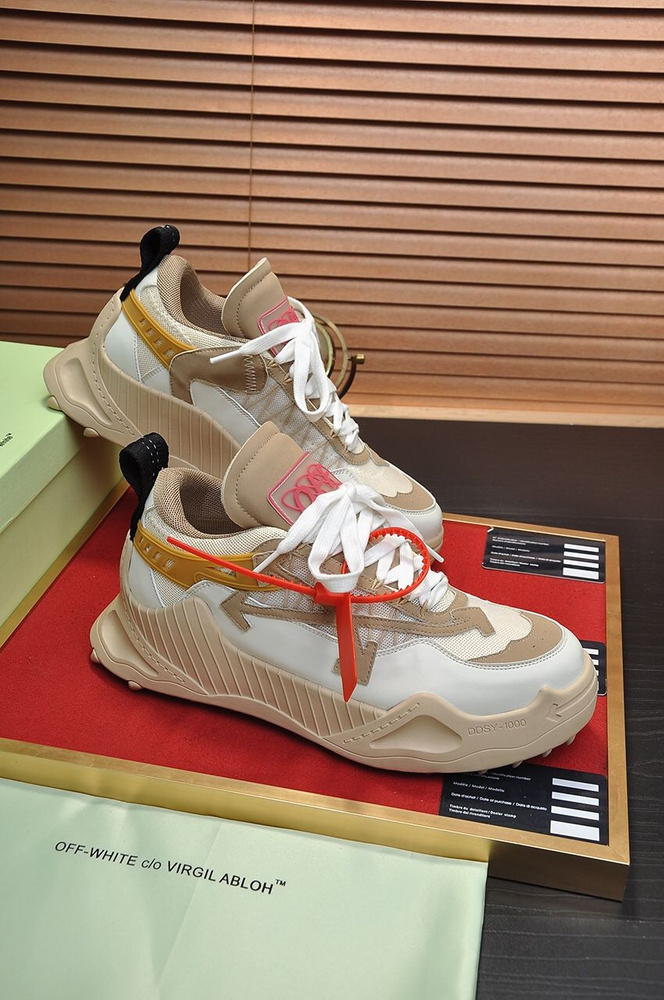 Кроссовки Off-White - купить с доставкой по выгодным ценам в интернет ...