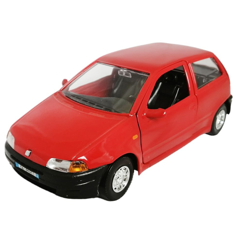 Fiat Punto Bburago 1/24 коллекционная масштабная металлическая машинка red  - купить с доставкой по выгодным ценам в интернет-магазине OZON (1329407395)