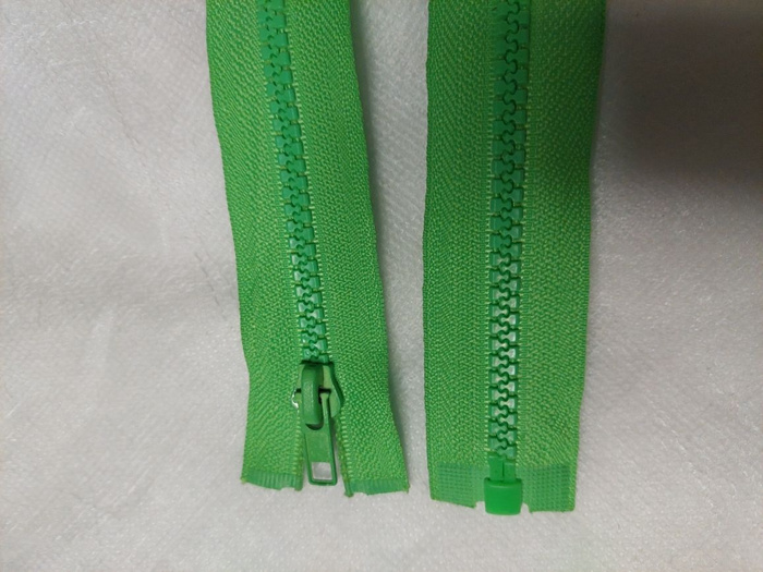 Застежка-Молния тип 5. Разъемная.Трактор .1 замок .Цвет салатовый 80см ...