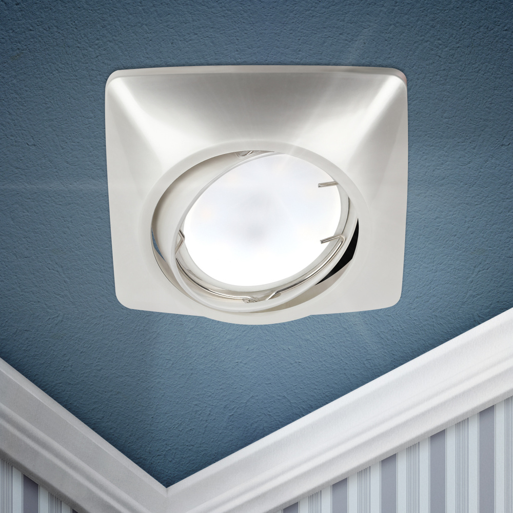 Светильник ЭРА литой пов. MR16,12V/220V, 50W перламутровое серебро ...