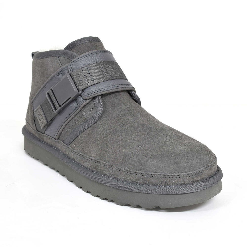 Ботинки UGG #1