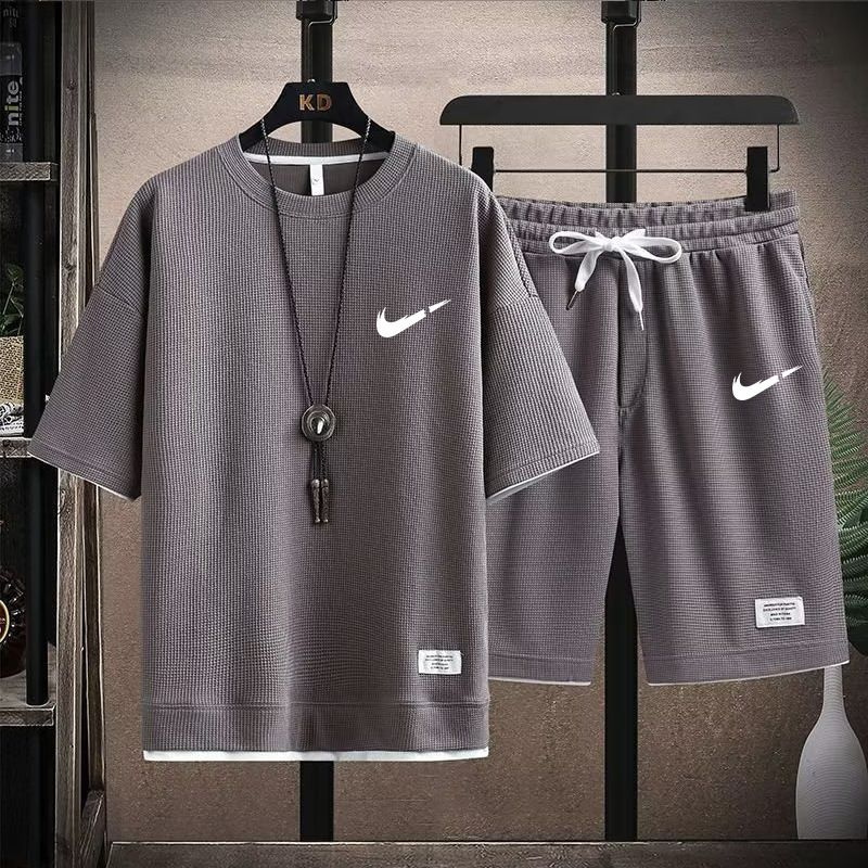 Комплект футболок Nike #1