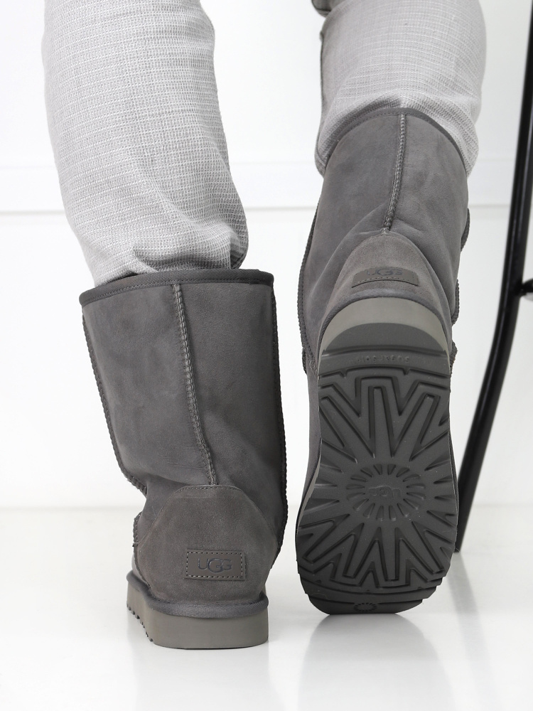 Угги UGG Classic Short #1