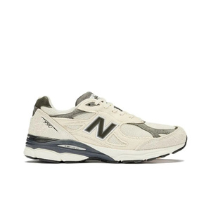990 v3
