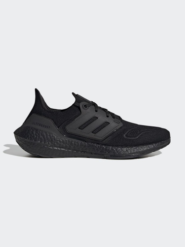 Zoom adidas ultra store boost