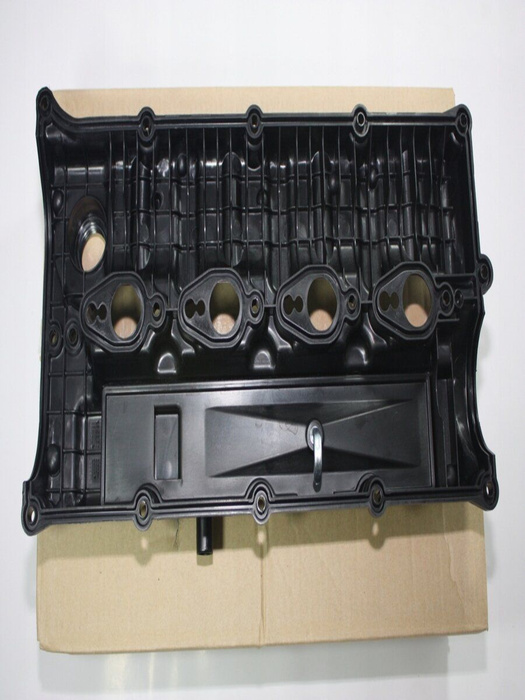 Крышка клапанная ГБЦ HYUNDAI Starex H-1 (07-) - KRENZ арт. KR40460 ...