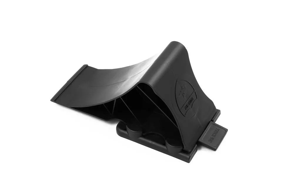 Упор противооткатный для легкового транспорта G26 с кронштейном (224х102,5х89 мм), черный, TRUCK WAY, 224x102.5x89 мм