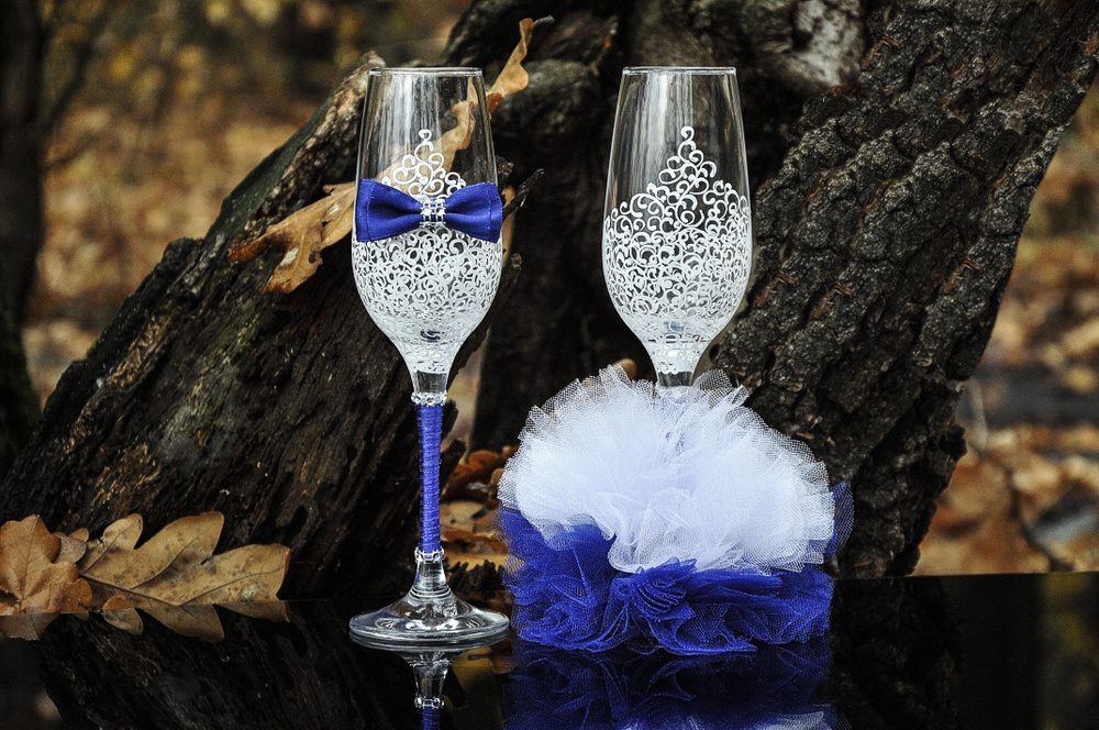 Свадебные бокалы — символика бракосочетания и память на долгие годы