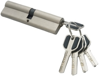 Цилиндровый механизм, латунь Перфорированный ключ-ключ C130 мм латунь  #1