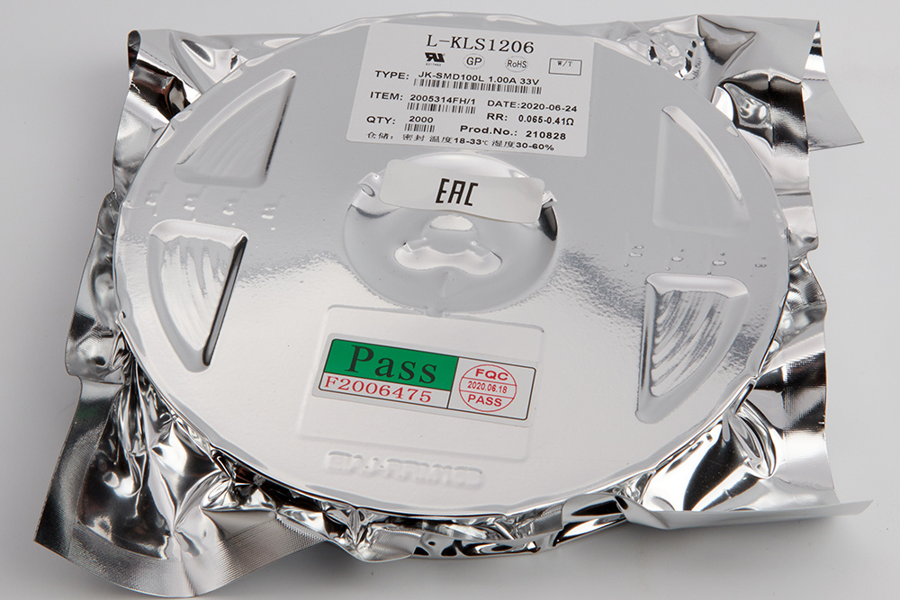 Предохранитель MF-LSMF100X (SMD100L) 2920 1А 33В SMD ...