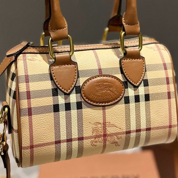 Burberry Сумка #1