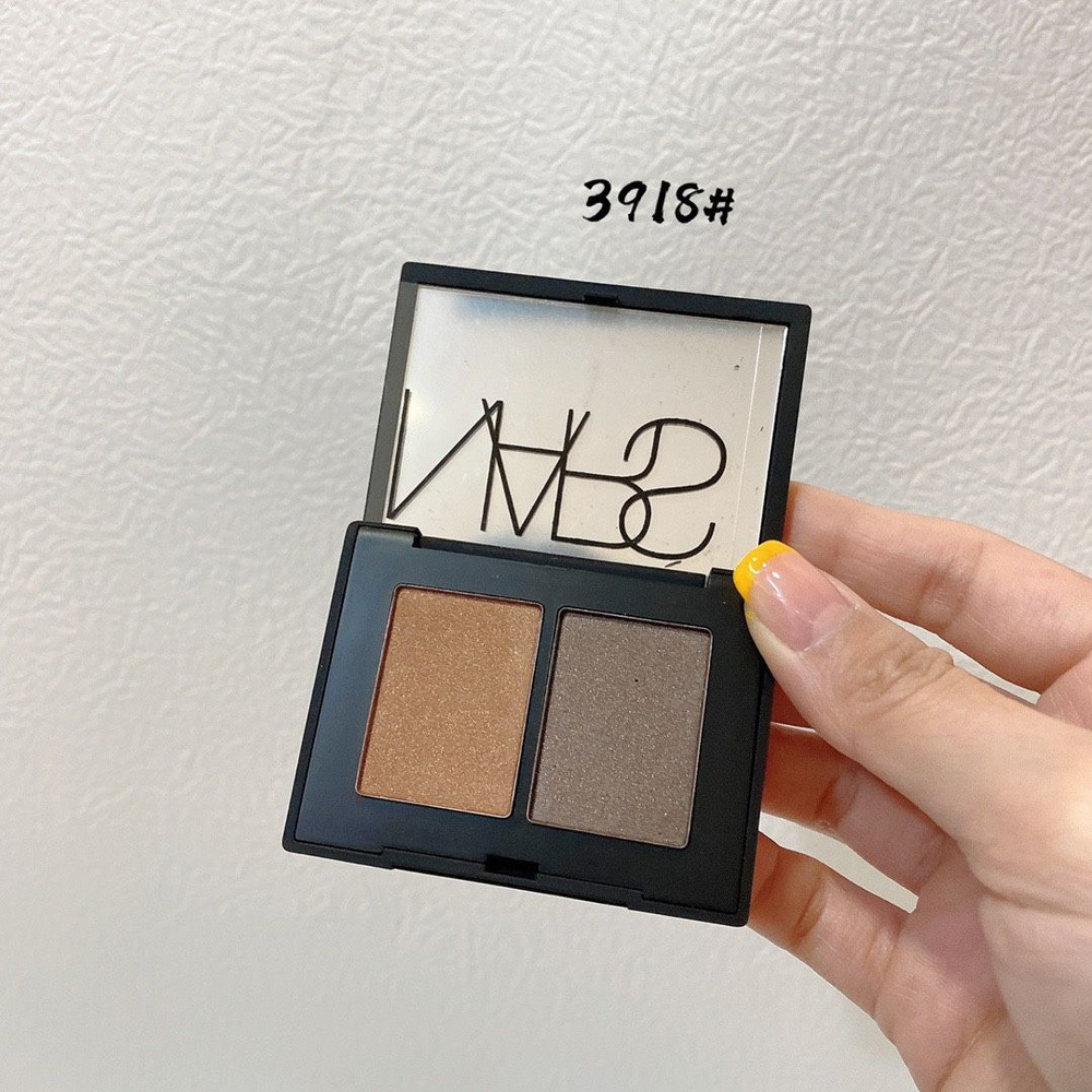 NARS Двухцветная палитра теней для век #1