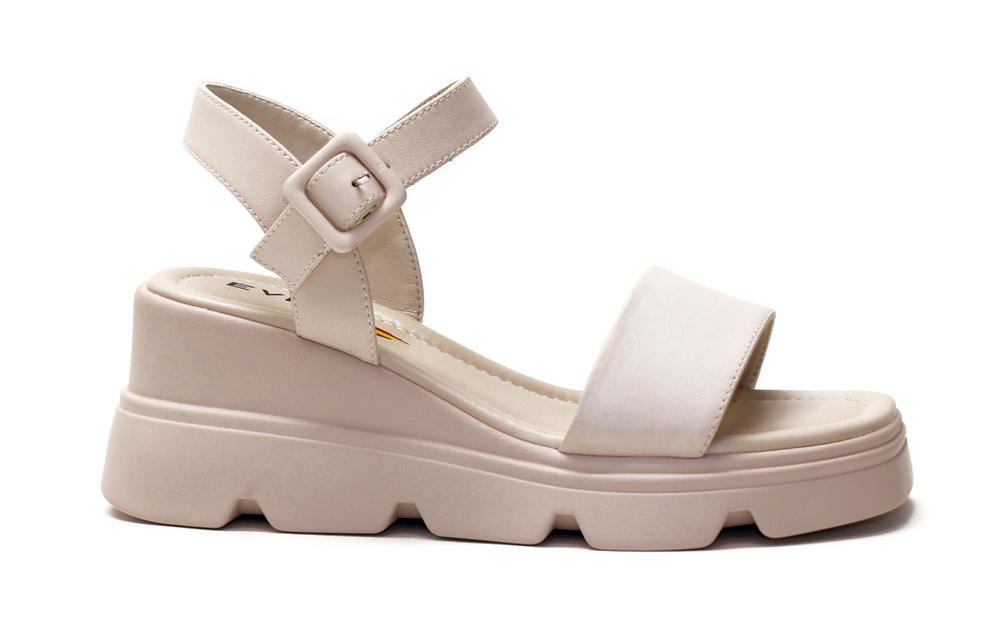 Туфли evita бежевые. Evita обувь. Испанская обувь evita. Туфли evita золотые. Обувь evita collezione.