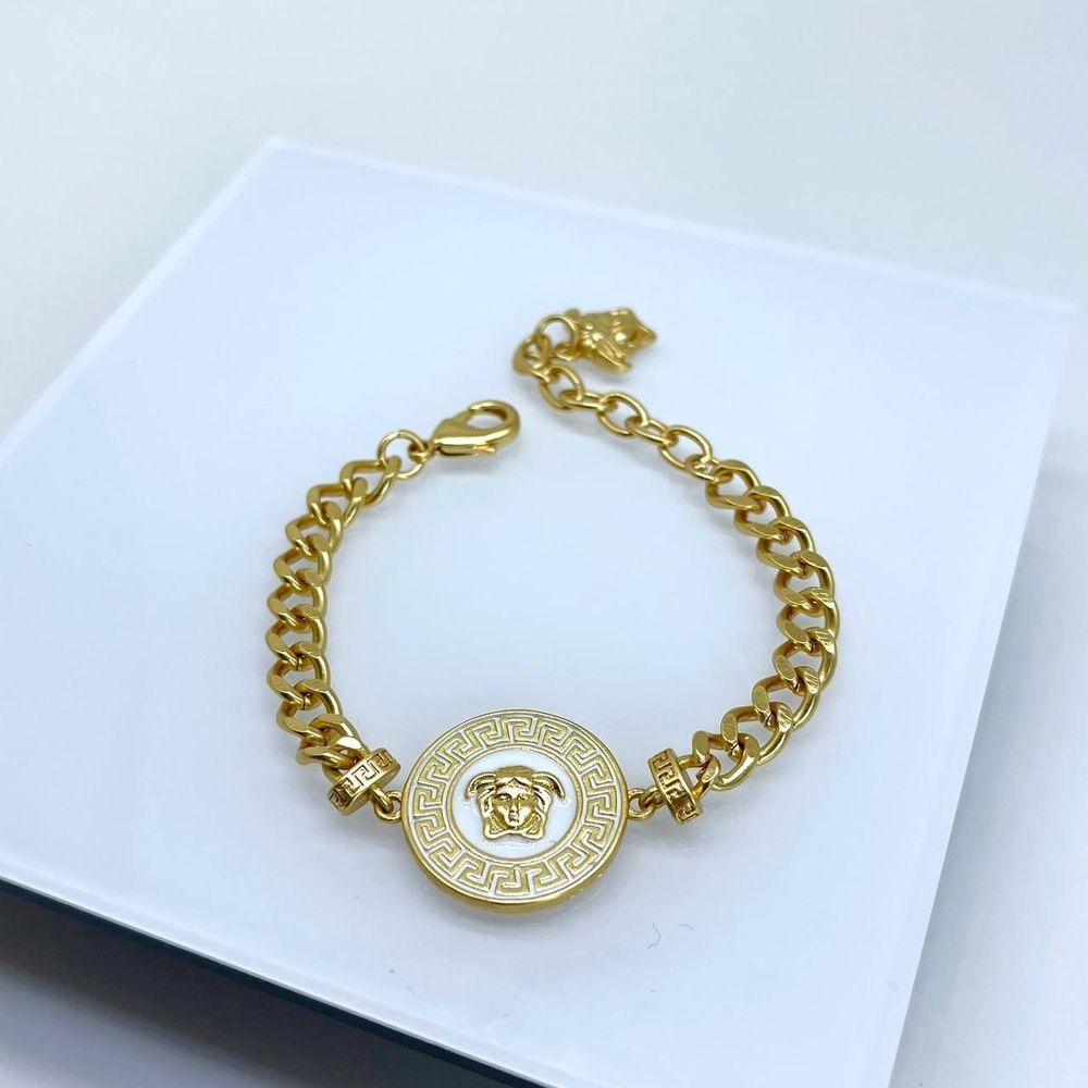 Браслет в стиле Versace под золото с фирменным логотипом и клеймом - купить с доставкой по выгодным ценам в интернет-магазине OZON (1036146117)