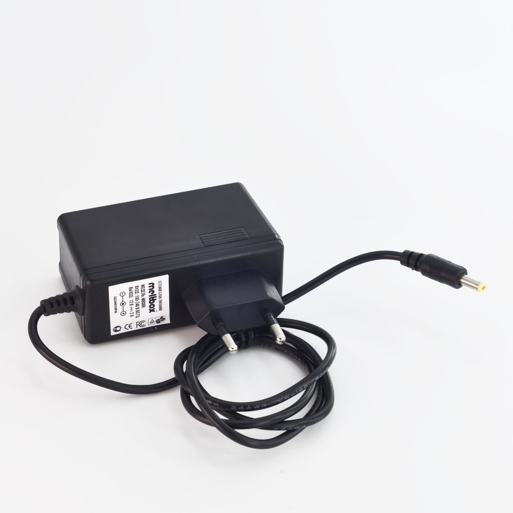 Блок питания (сетевой адаптер) универсальный 12V/2A (4,0*1,7 мм) для ...
