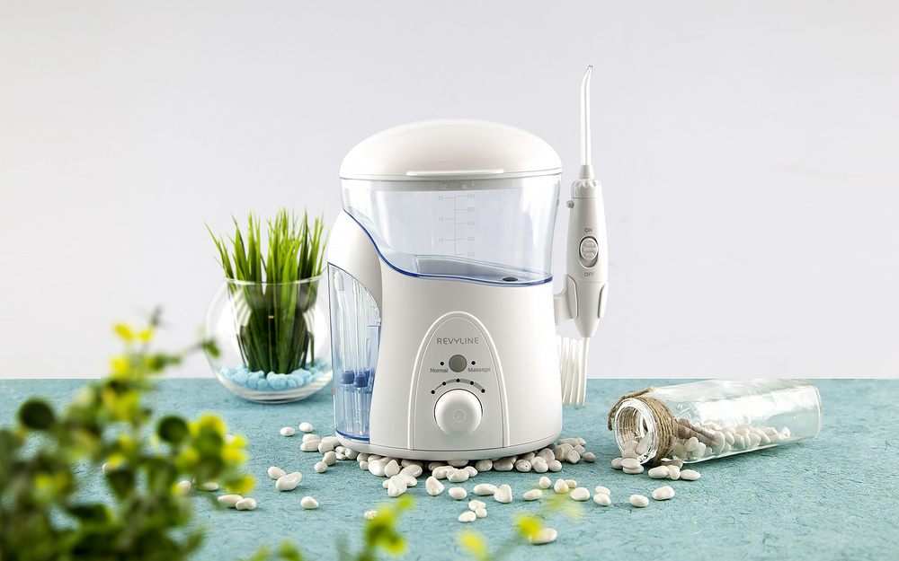 Ирригатор для полости рта Revyline RL 500 белый, Ревилайн - купить по ...