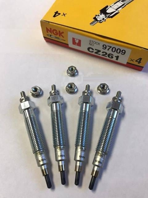 Комплект свечей накаливания, 4 шт. NGK CZ261 (97009) - NISSAN
