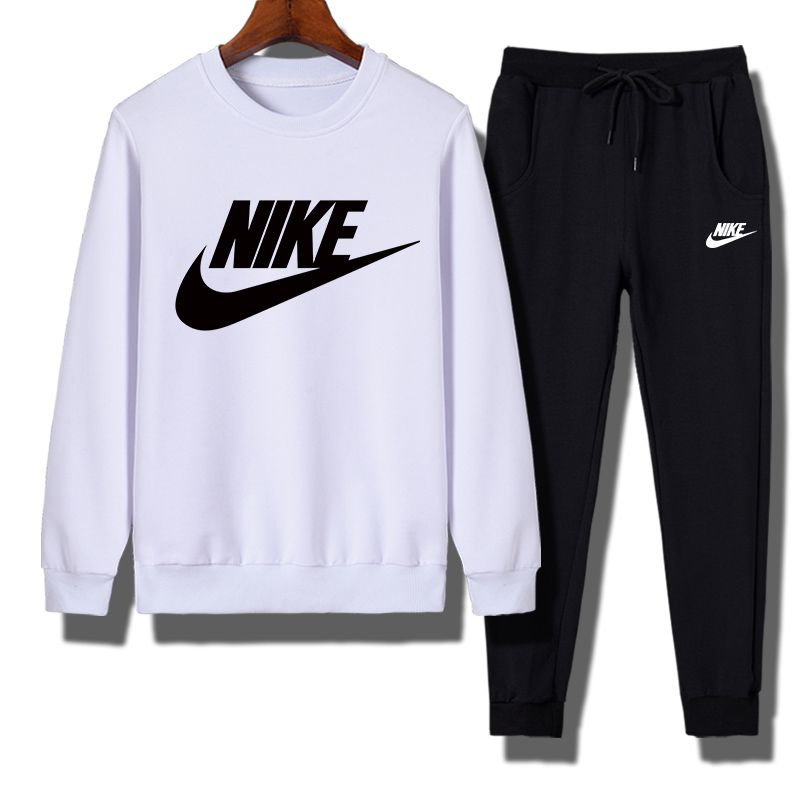 Костюм спортивный Nike #1