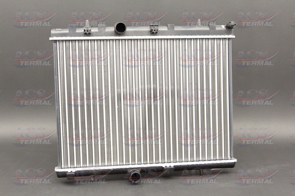 Радиатор охлаждения для Ситроен С3 2009-2016, Citroen C3 радиатор ...