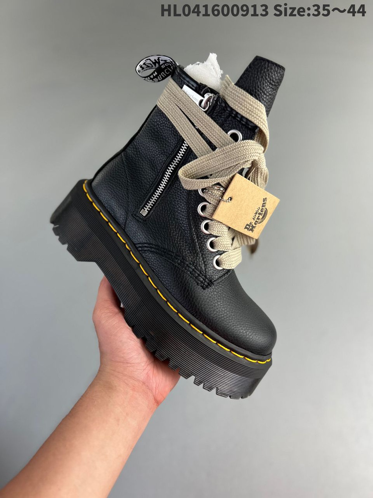 Ботинки Dr. Martens #1