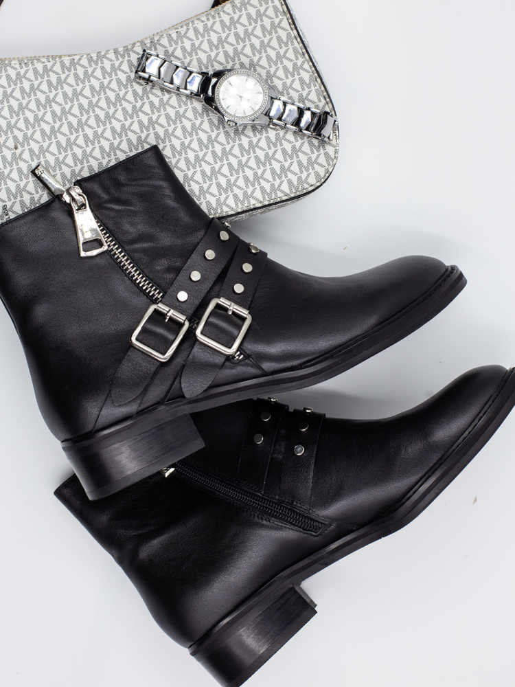 Ботинки Sasha Fabiani Boutique. Итальянская мода (журнал) купить 