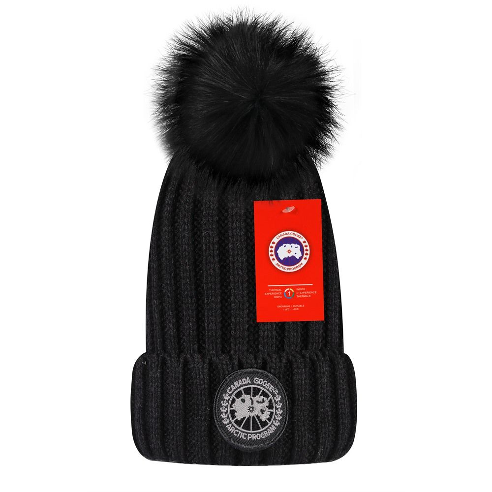 Шапка CANADA GOOSE #1