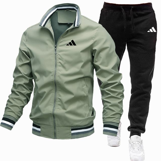 Костюм спортивный adidas #1