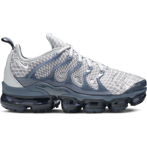 Nike vapormax best sale plus grey black