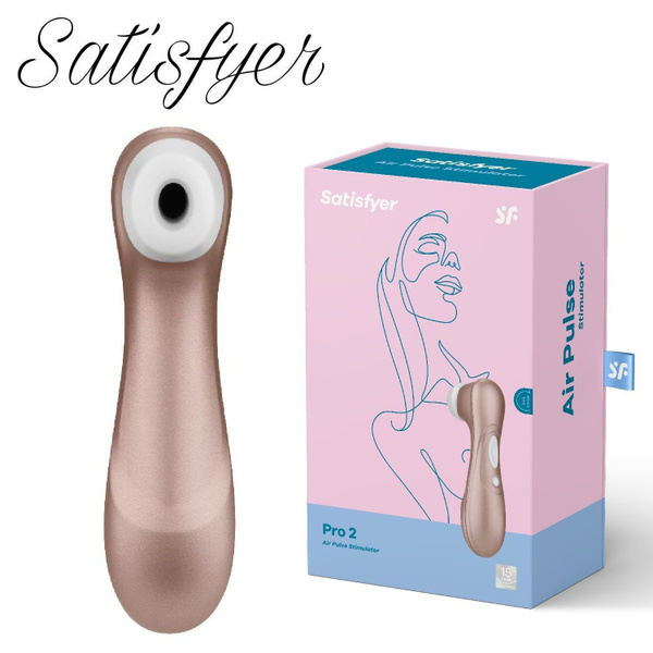 Жалаңаш поляк әйелдері