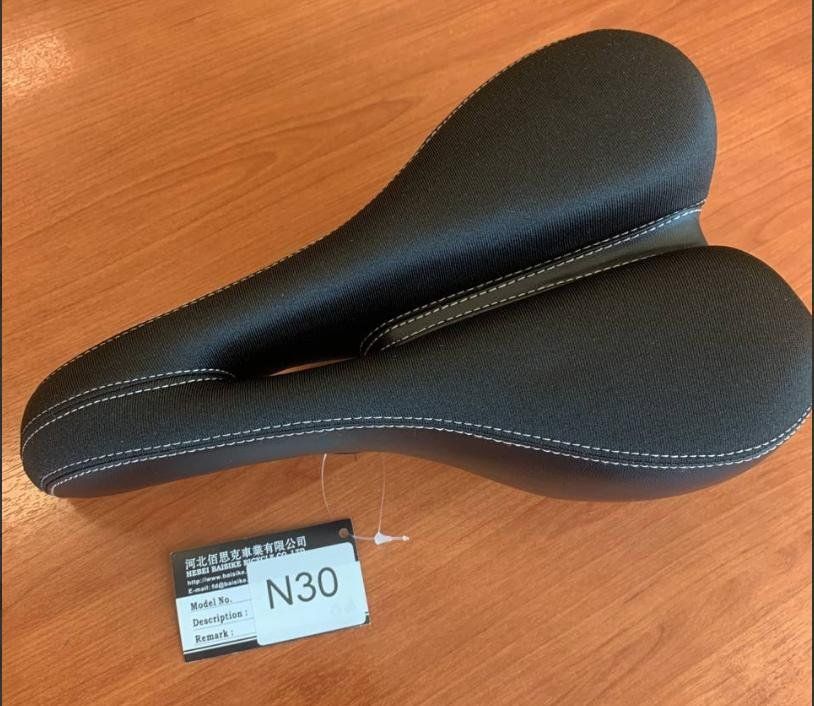 Седло велосипедное комфортное COMIRON CORSICA N30 275x155, технологии: DW, ED, Soft surface Седло велосипедное комфортное COMIRON CORSICA N30 275x155, технологии: DW, ED, Soft surface