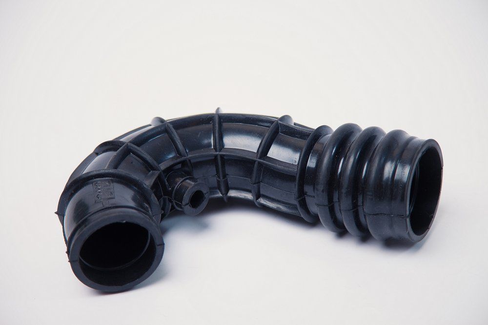 Воздуховод дроссельного патрубка ВАЗ 2112 инжектор (хобот) А.Б.П.А ...