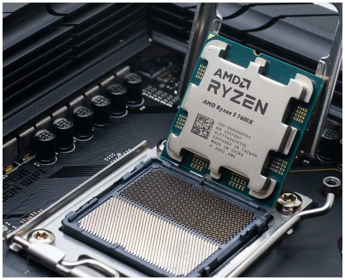 Amd ryzen 5 7600x am5. Процессор AMD Ryzen 5 7600x. Ryzen 7 7700x. AMD 7700x. AMD 7600.