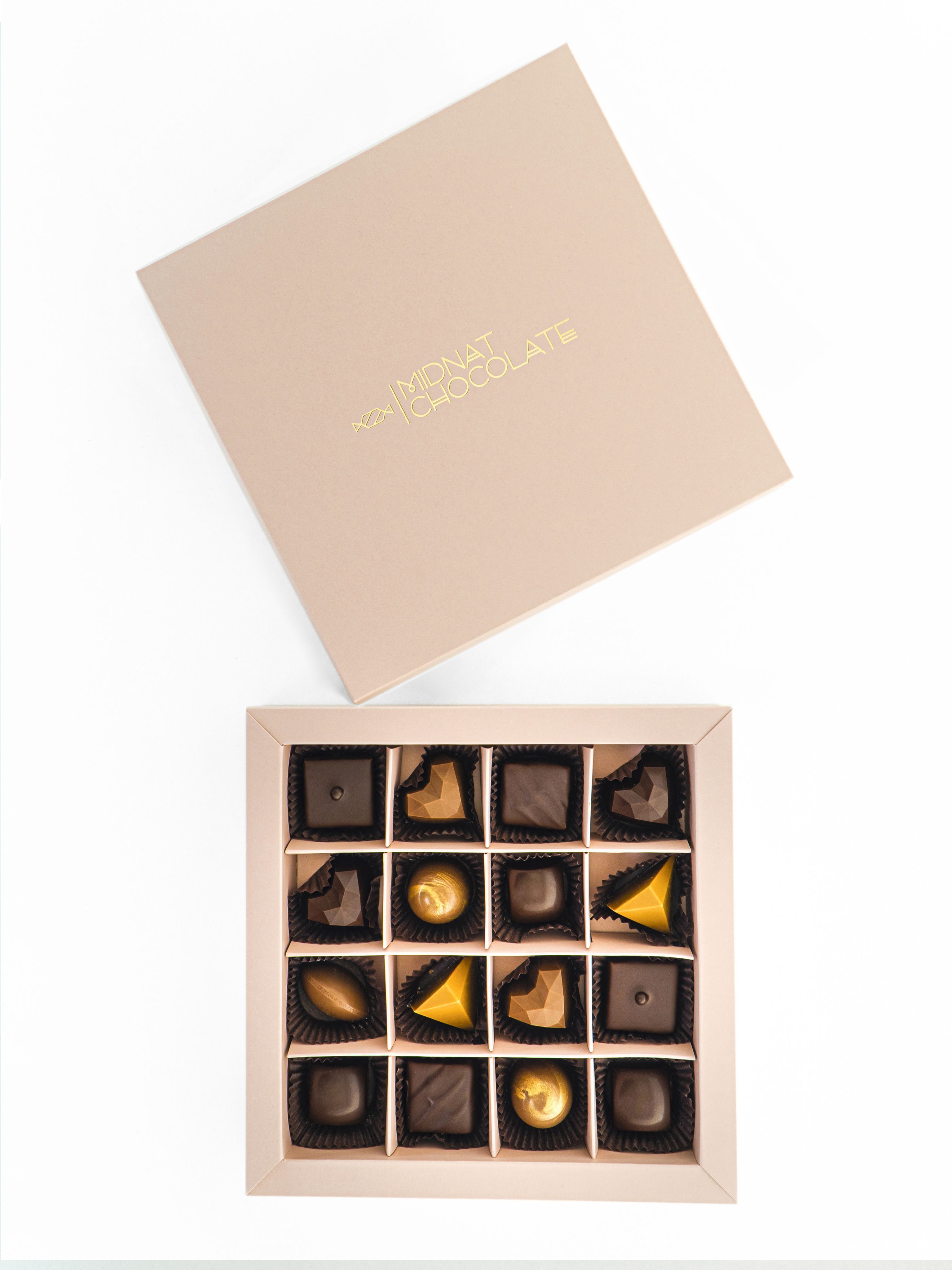 Хорошие конфеты в коробках для подарка женщине