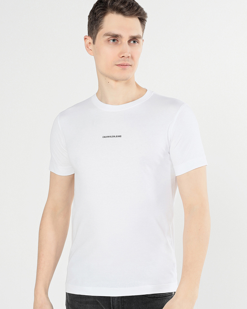 Футболки calvin. Футболки calvin. Футболка кельвин кляйн. Футболка кельвин кляйн. Calvin klein jeans футболка черная.