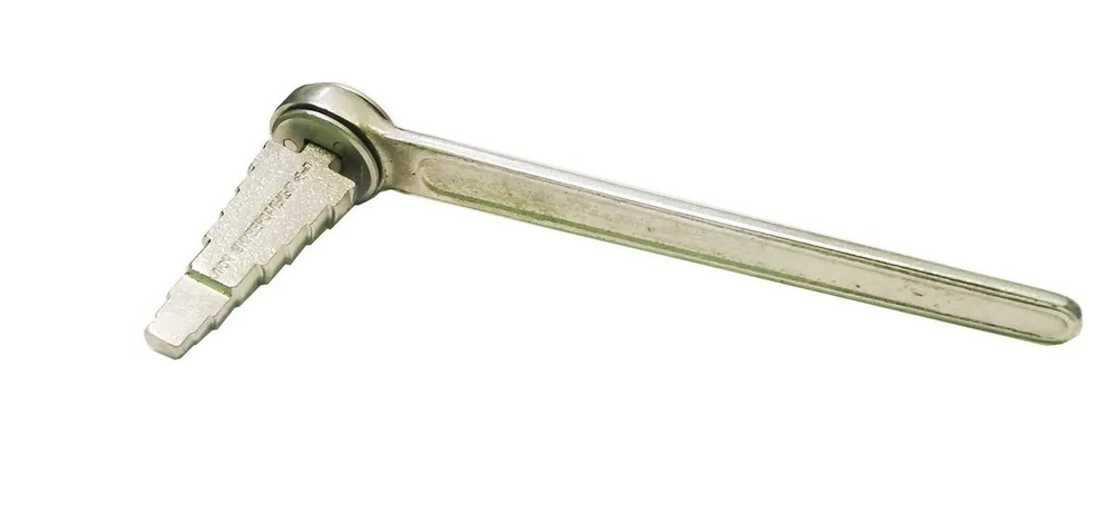 Универсальный ключ для "американки" с трещеткой 1/2" - 1. 1/4" - купить ...