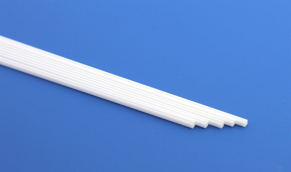 70202 Пластиковые уголки U-формы 3х3мм 5шт. Tamiya #1