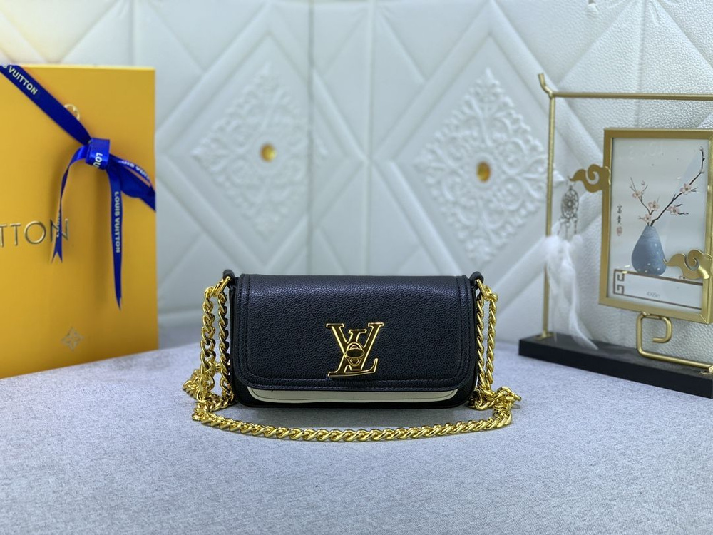 Louis Vuitton Сумка на плечо #1