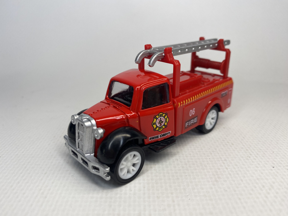 Игрушка машинка Грузовик пожарный с инерционным механизмом / без ...
