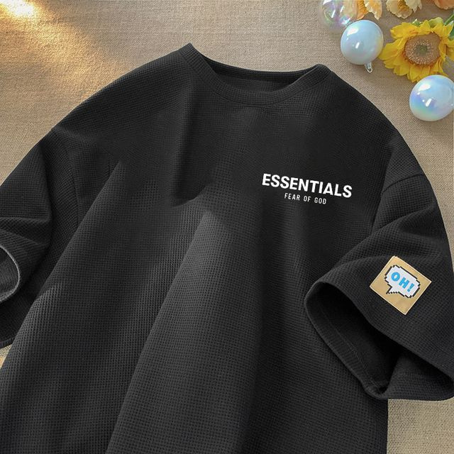 Футболка ESSENTIALS #1
