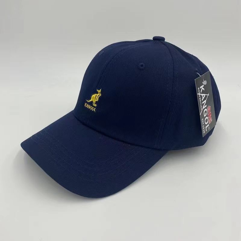 Кепка кенгуру женская. Кепка кенгуру мужская. Кепка с кенгуру бренд. Kangol бейсболка мужская. Кепка с кенгуру бренд.