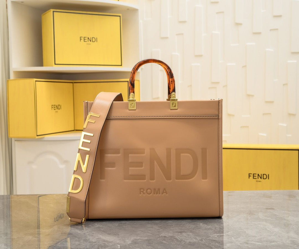 Fendi Сумка кондуктора тоут #1